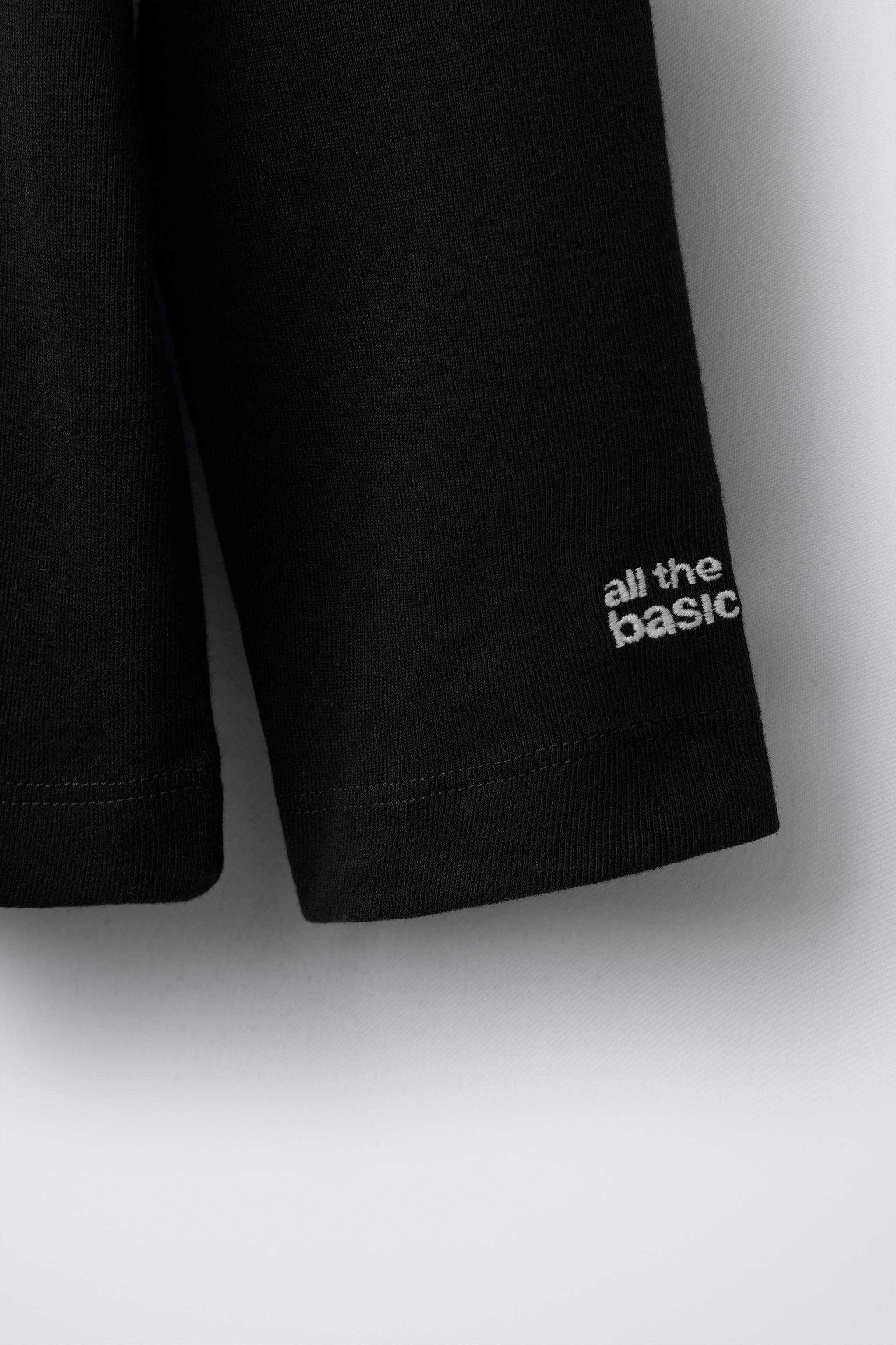 EMBROIDERED TURTLENECK T-SHIRT